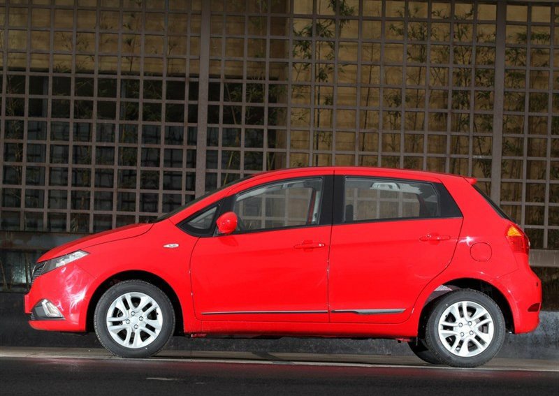 Хэтчбек geely gc5