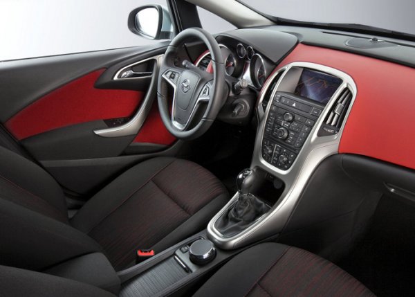 Комплектации opel astra