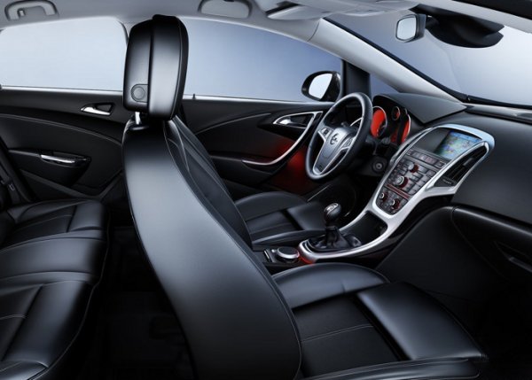 Комплектации opel astra