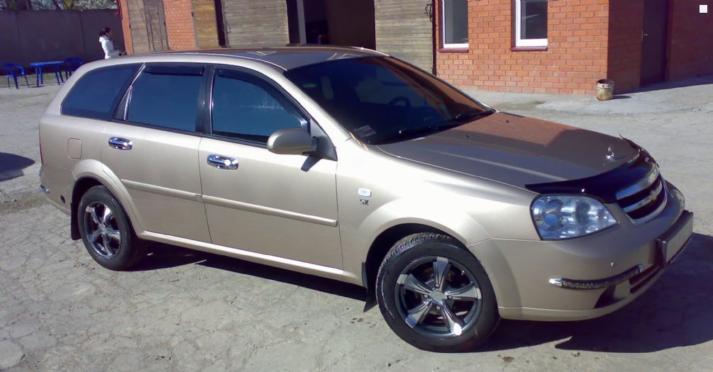 Chevrolet lacetti универсал спойлер