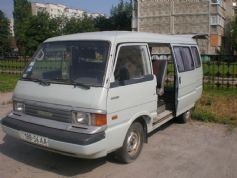 Mazda e 2000