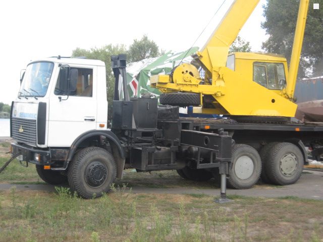 Автокран маз машека