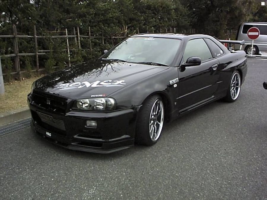 2011 nissan skyline