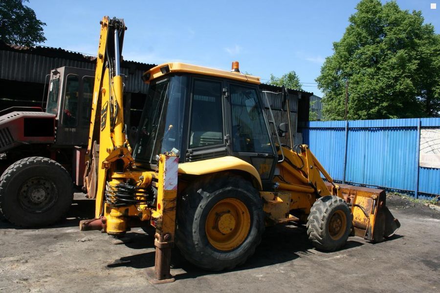 Jcb трактор аккумулятор