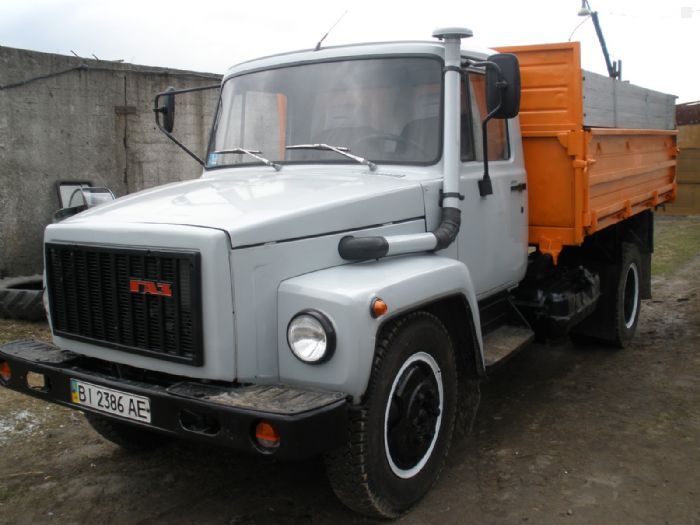Автомобиль газ саз 35071