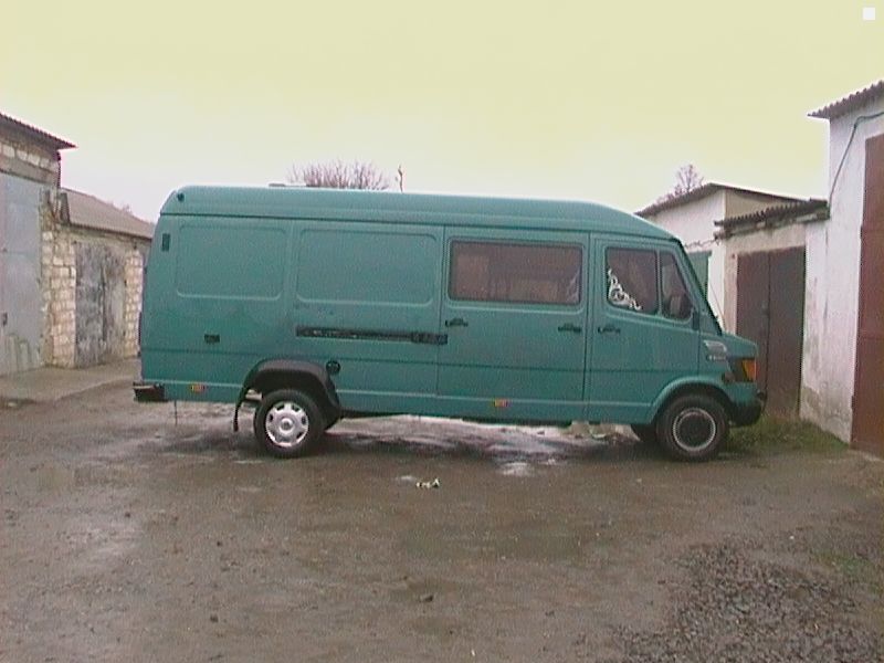 Мерседес бенц 410d