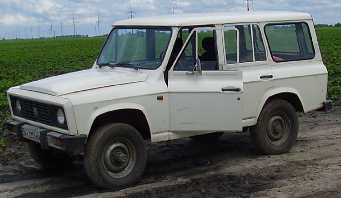 Автомобиль aro фото