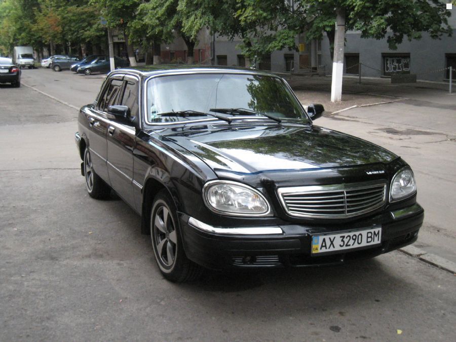Бампер 31105 новый