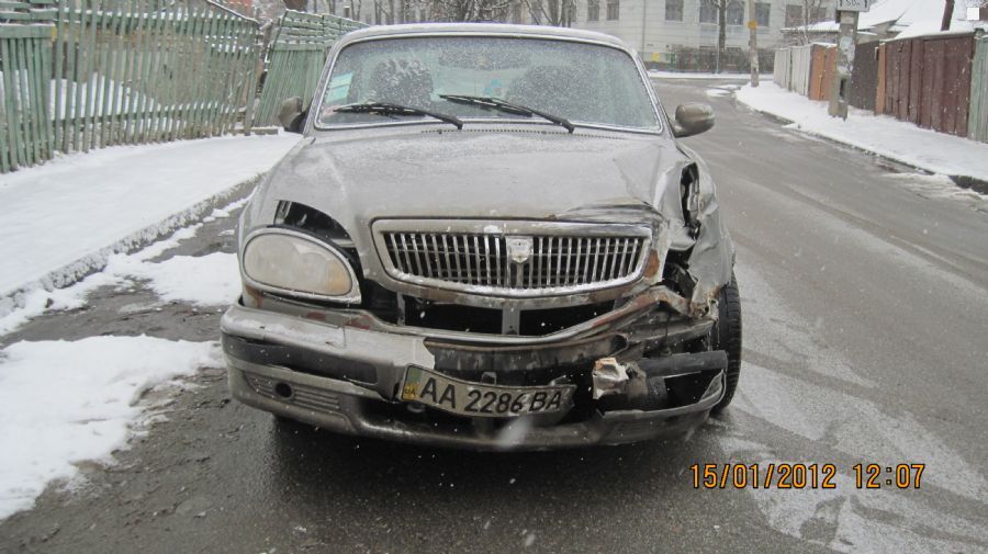 Бампер 31105 новый