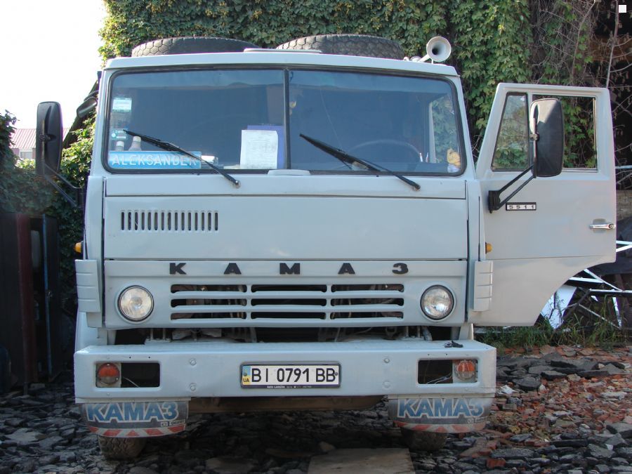 Камаз 1990 года