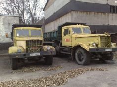 Автомобиль краз 256