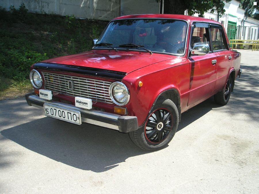 Продажа ВАЗ 21013 1982 года 1.3 л, пробег 150 тыс.км. Кременчуг ...