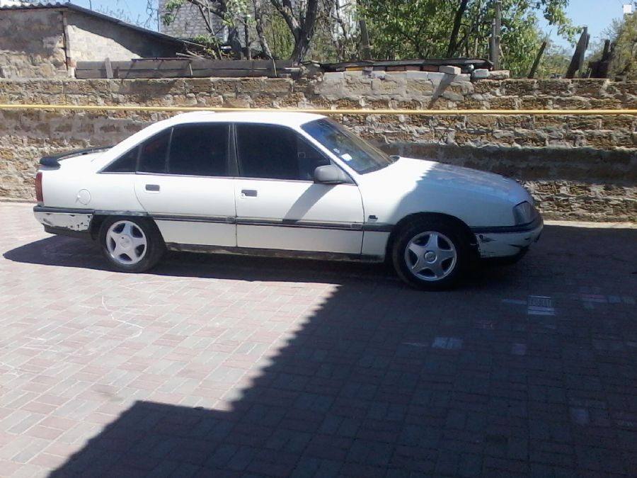 Opel omega 1987