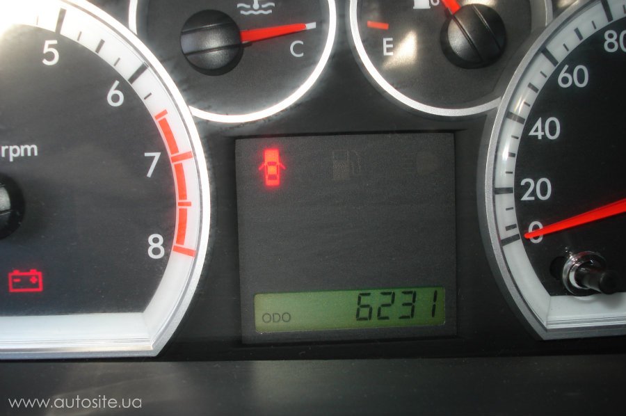 Часы chevrolet aveo