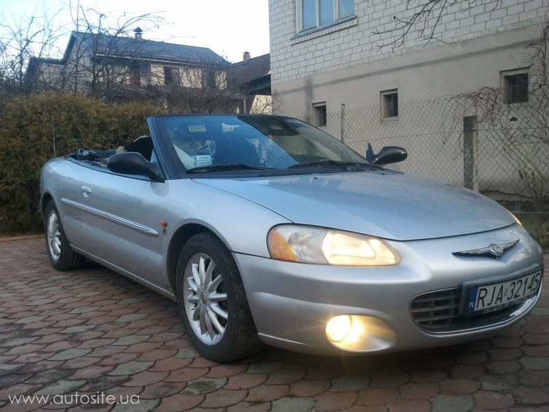Крайслер себринг 2001