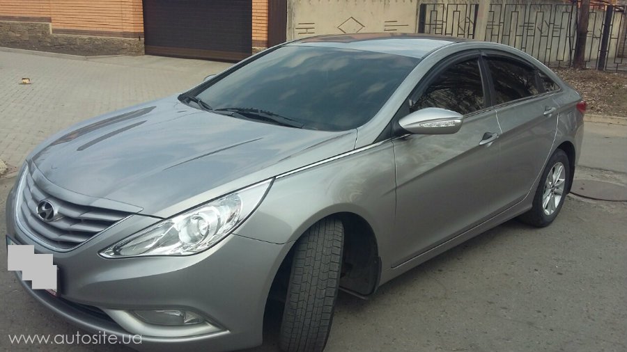 Hyundai sonata 2011 года
